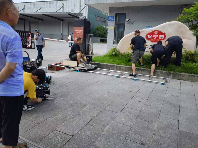 毕节广告片拍摄公司核心优势：全流程服务，让品牌广告片省心更出彩
